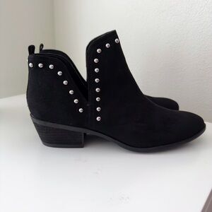 Circus by Sam Edelman Suede Ankle Booties with Silver Stud Accent 7.5